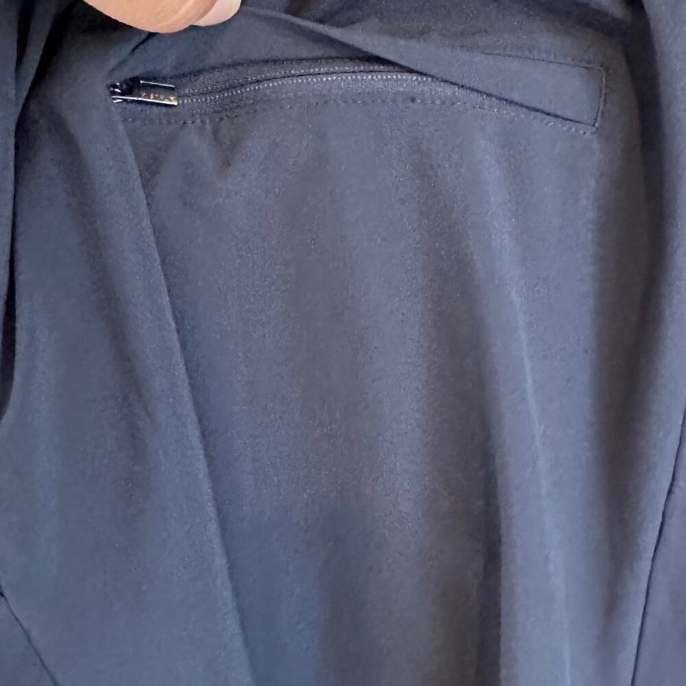 Athleta Avenue Short Sleeve Romper, Navy Blue, Size Medium - Picture 6 of 9